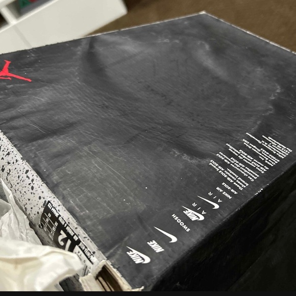 Retro Air Jordan 6 White Infared 2014 size 12 great condition box is damaged - Picture 2 of 10